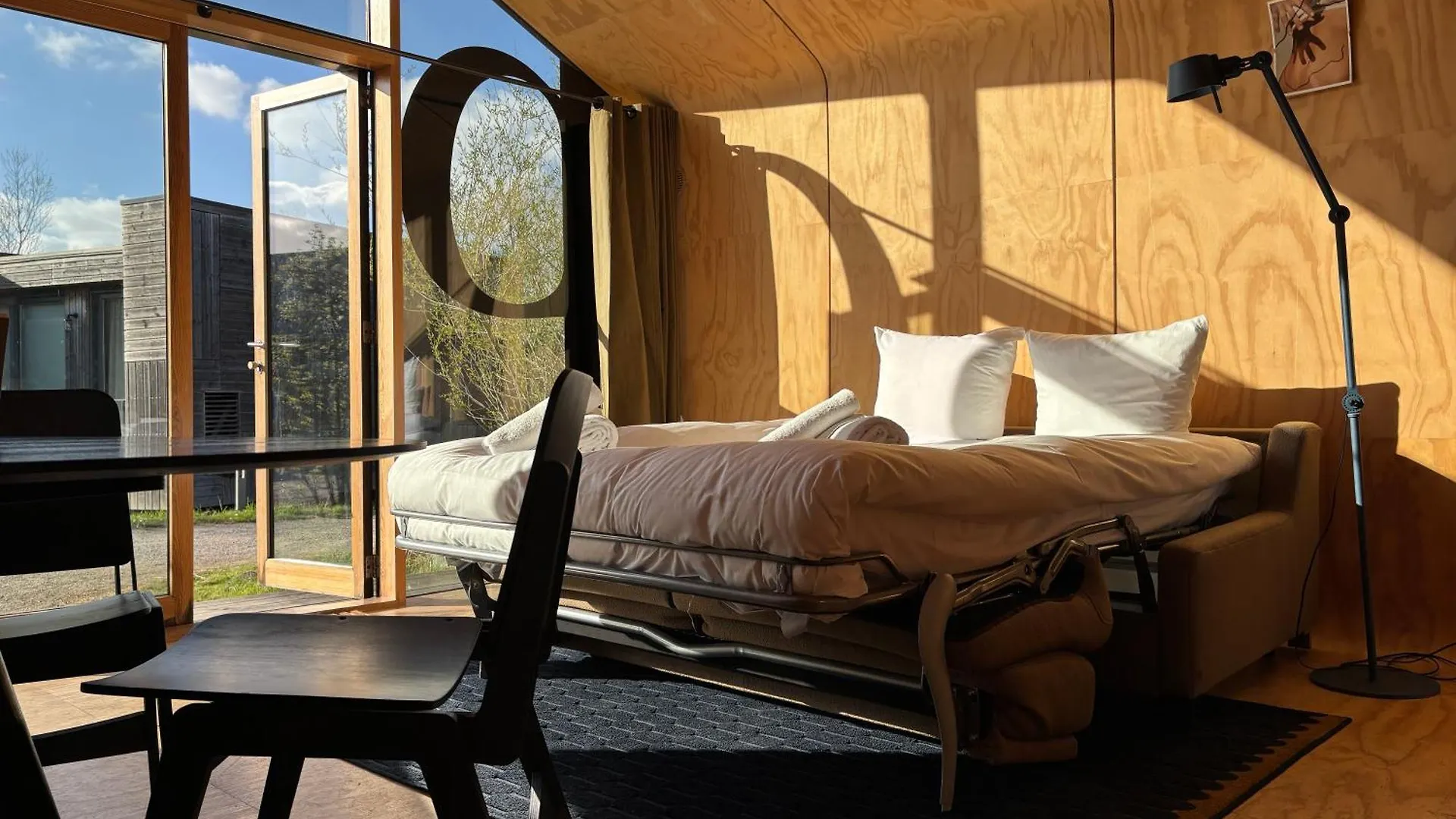 Basecamp Amsterdam Hotel